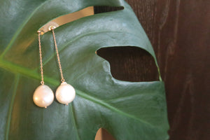 Hanging Coin Pearl Earrings