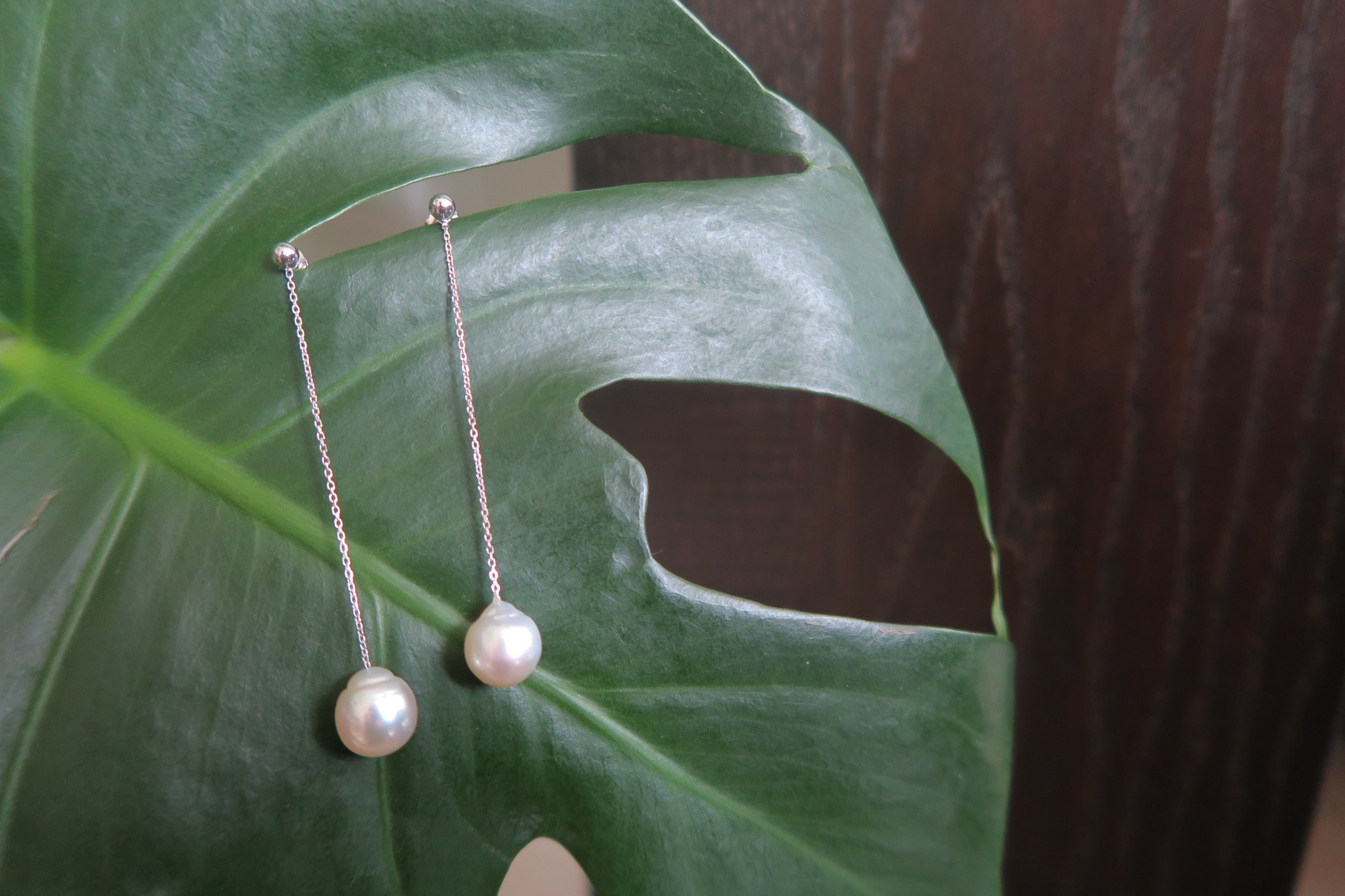 Hanging Baroque Pearl Earrings